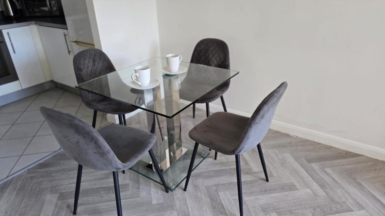 Luxury Green 1 Bed City Centre Apartment Close To Mailbox,Bullring, Broad Street For Leisure And Families Бирмингем Экстерьер фото