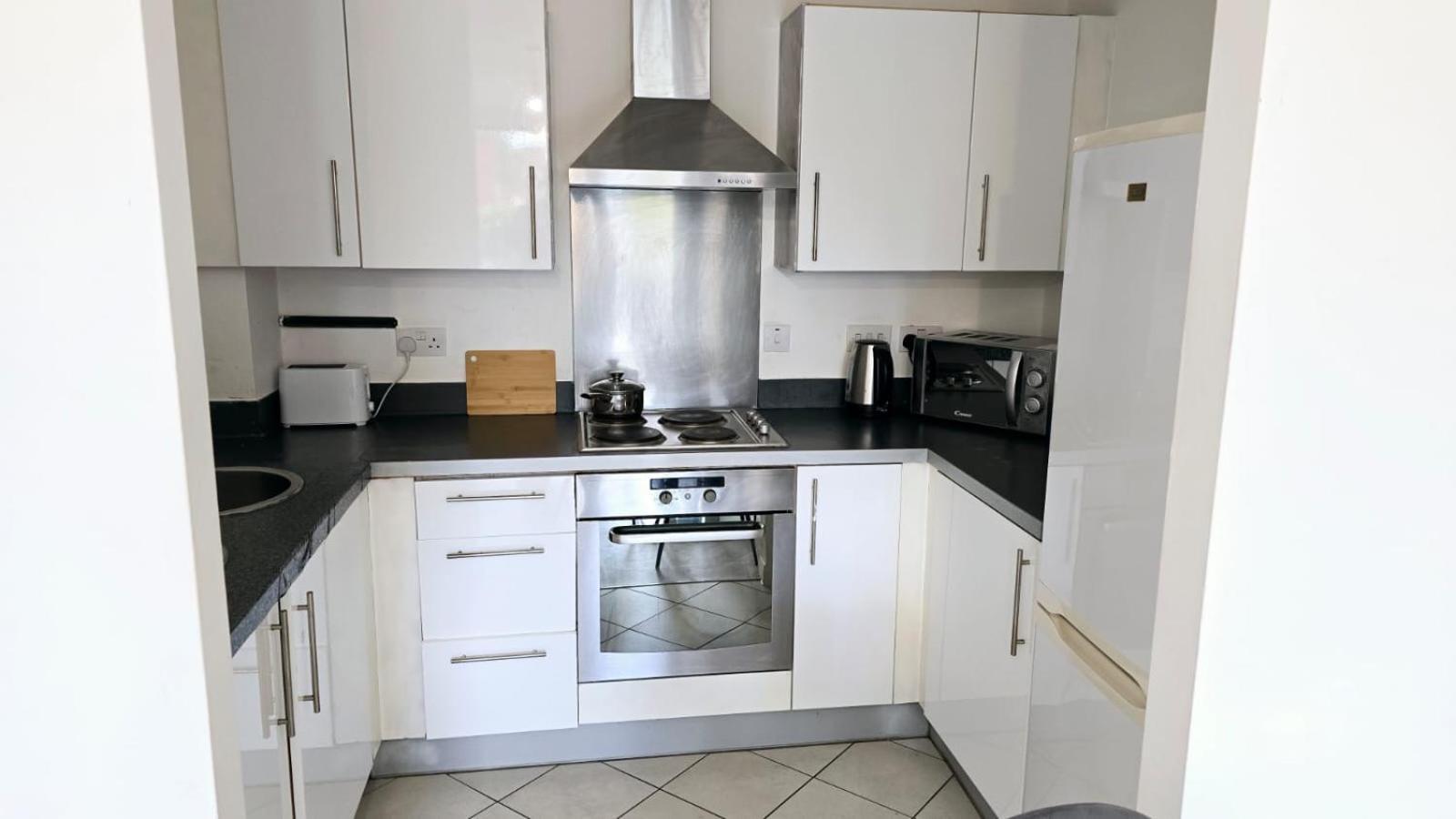 Luxury Green 1 Bed City Centre Apartment Close To Mailbox,Bullring, Broad Street For Leisure And Families Бирмингем Экстерьер фото